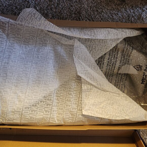 Steve Madden "Sanya" Rhinestone Heeled boots. NIB. Size 6.5 - Picture 7 of 11